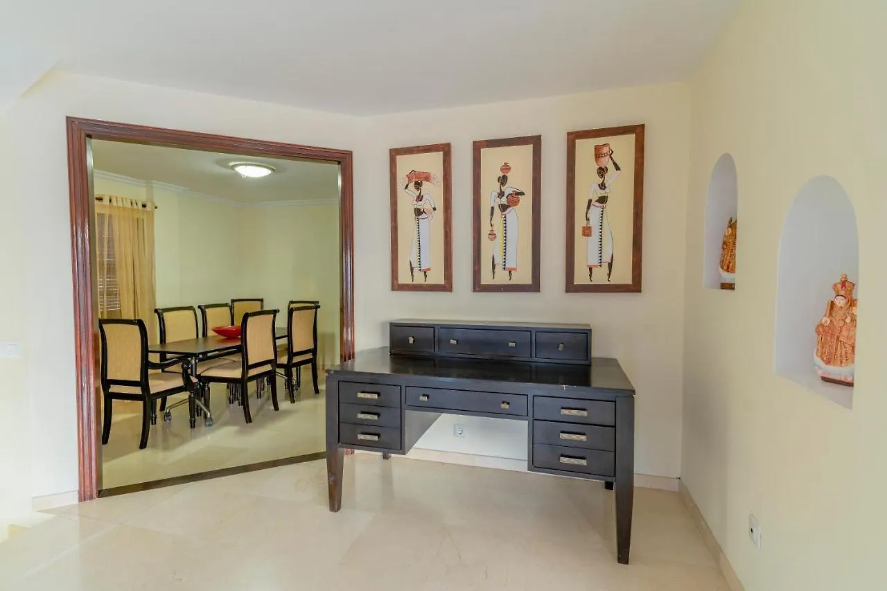 *** Aparthotel Apartamentos Albatros Golf Del Sur Tenerife San Miguel de Abona Spain
